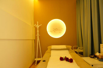 长沙望城区日式指压的寂静美学：在按压中听见雪落的声音